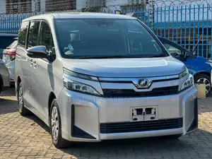 Toyota Voxy V 2WD 8-Seater 2020 Silver