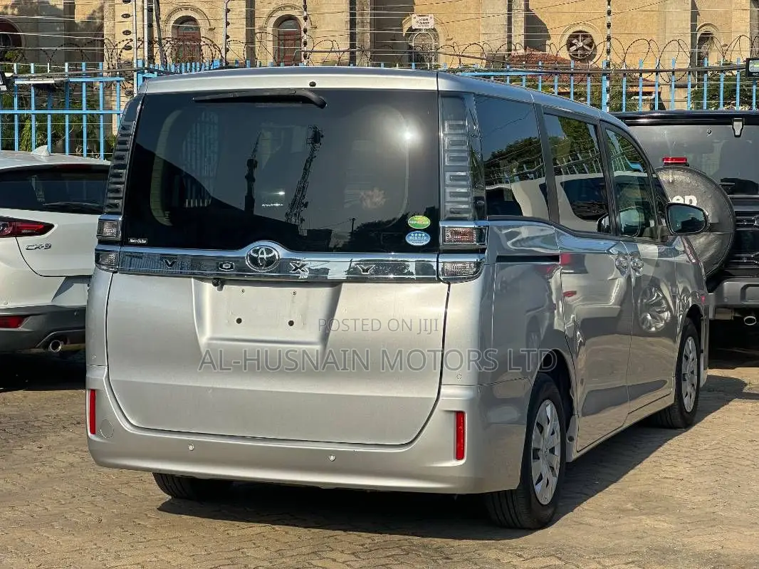 Toyota Voxy V 2WD 8-Seater 2020 Silver
