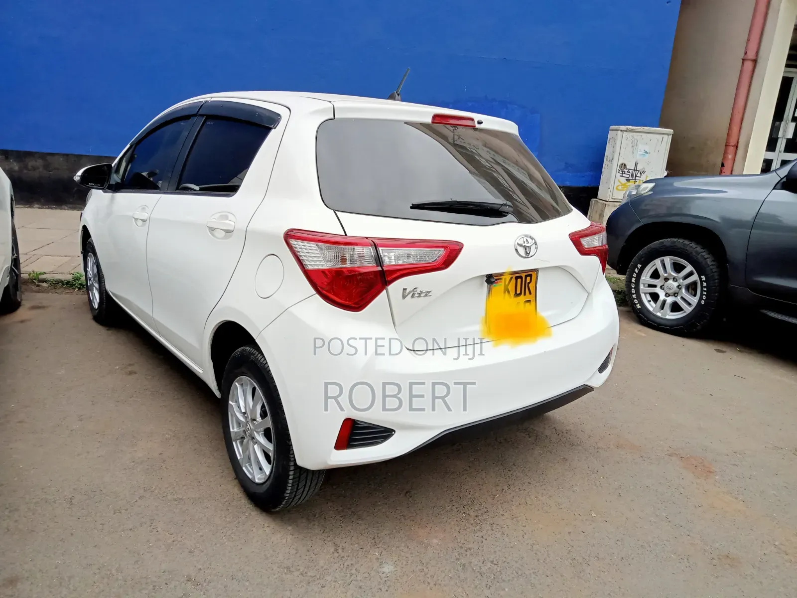 Toyota Vitz 1.3 FWD 5dr 2017 White
