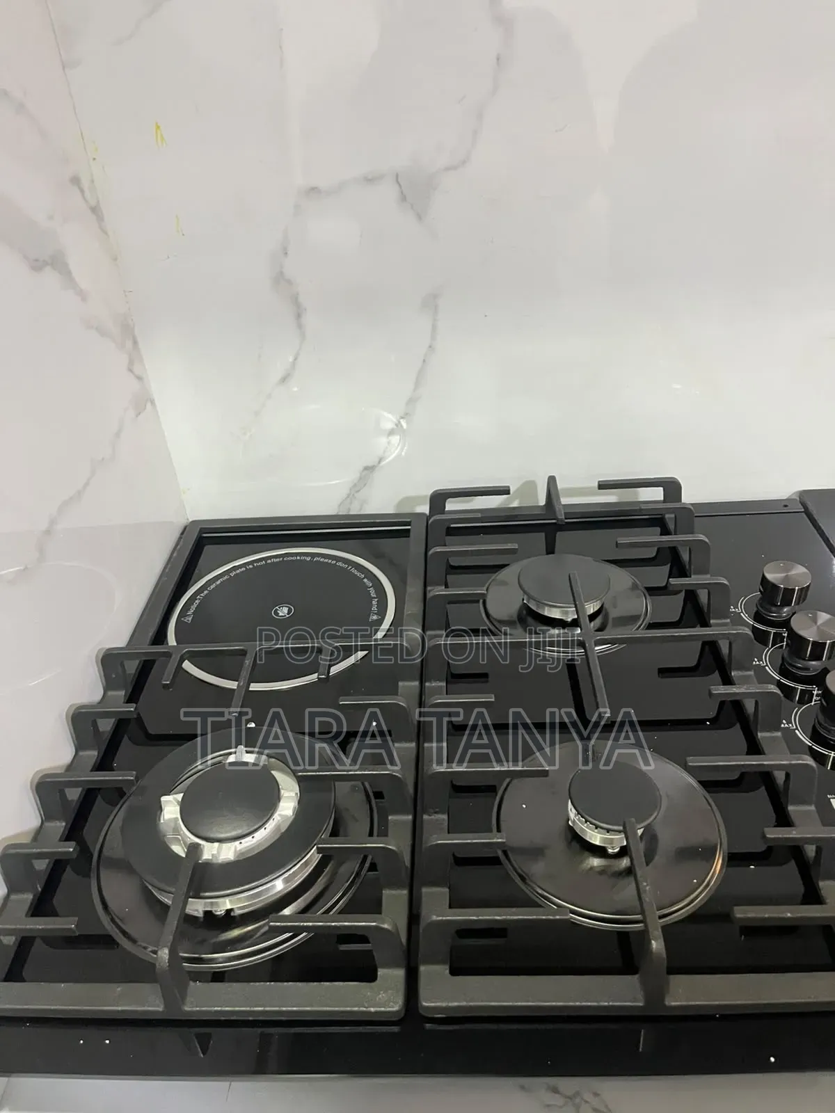 CKS 60cm 3gas and 1 Electric Hob