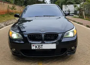 BMW 520i 2004 Black