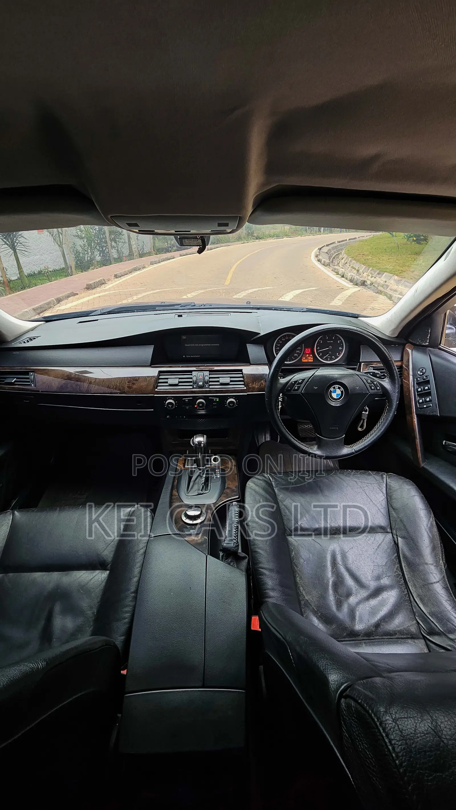 BMW 520i 2004 Black