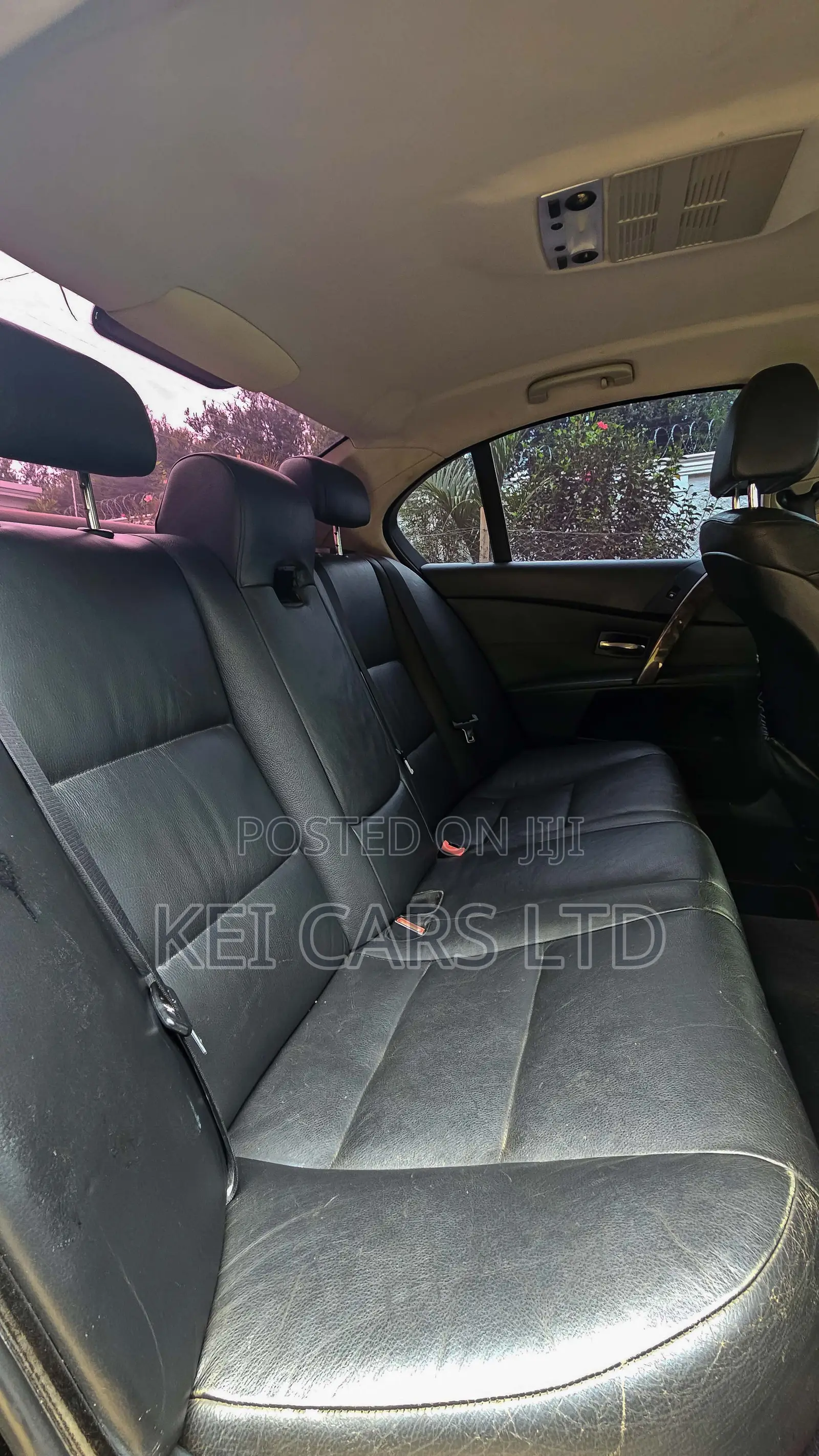 BMW 520i 2004 Black