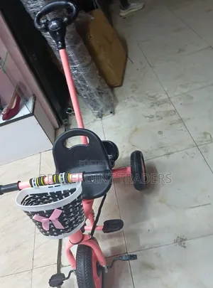Kids Tricycle With Parent Push Handle – Safe Comfortable Ride