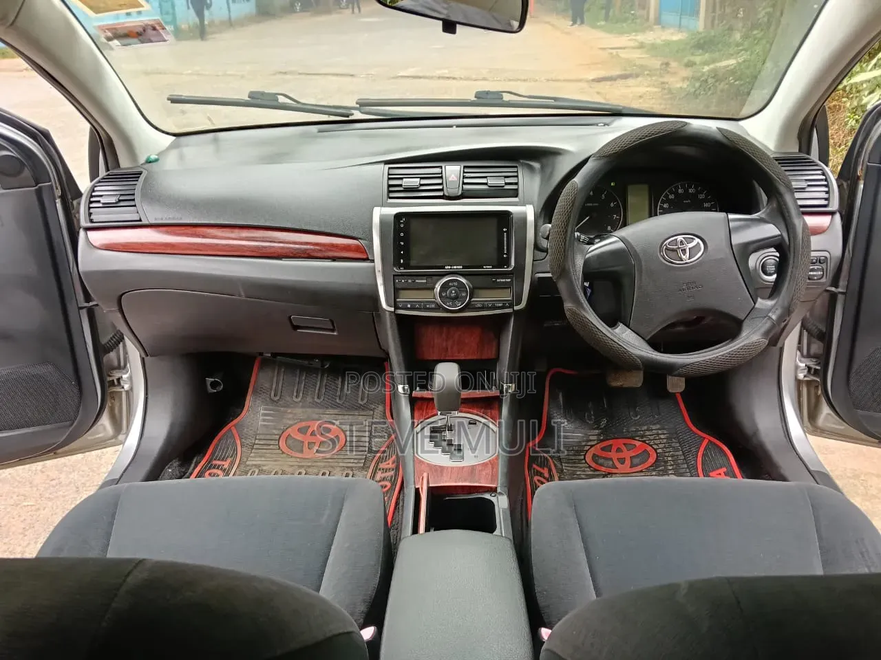 Toyota Premio 2009 Silver