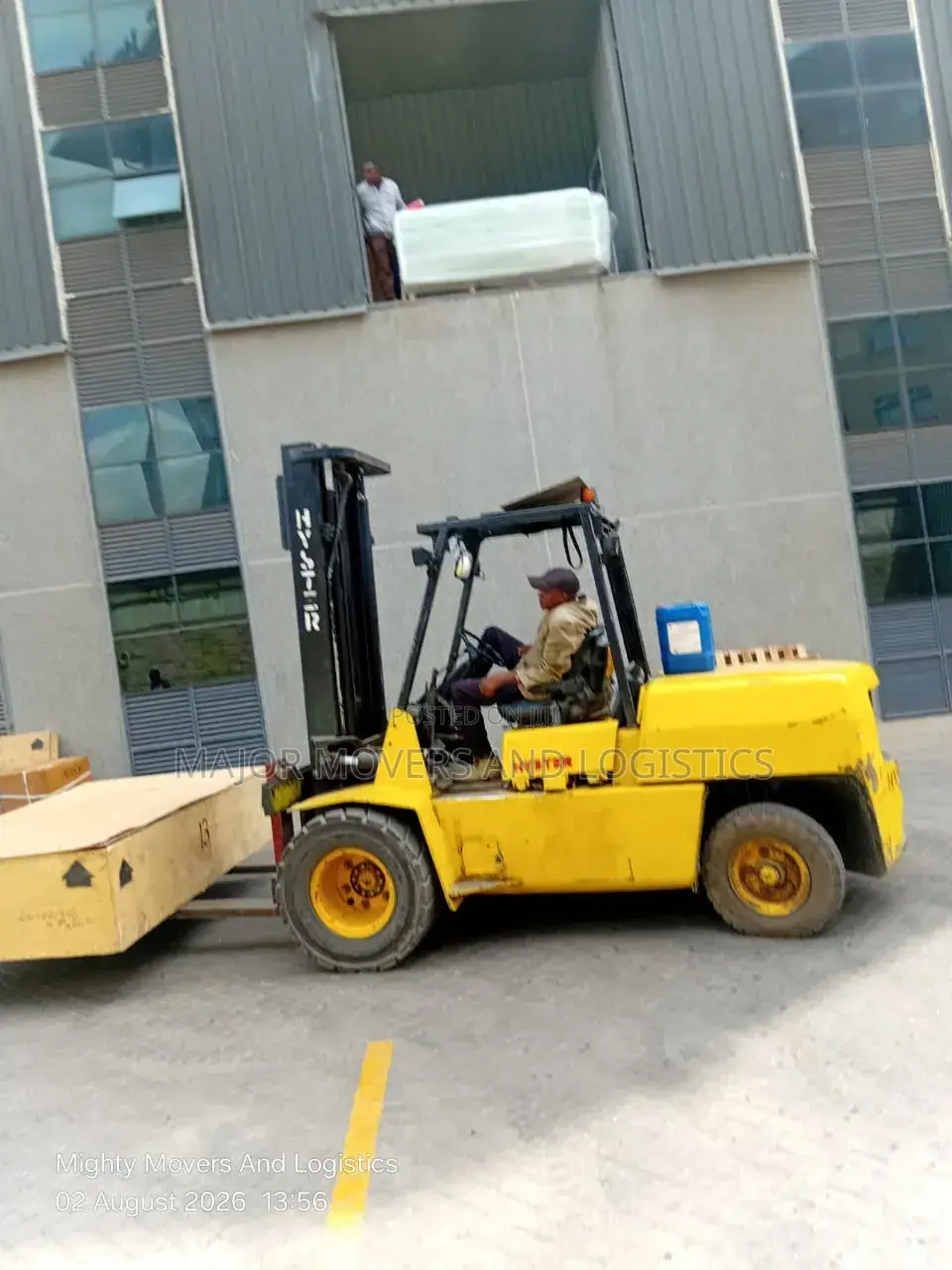 Experts in Heavy Material Handling- Forklift Transport Services