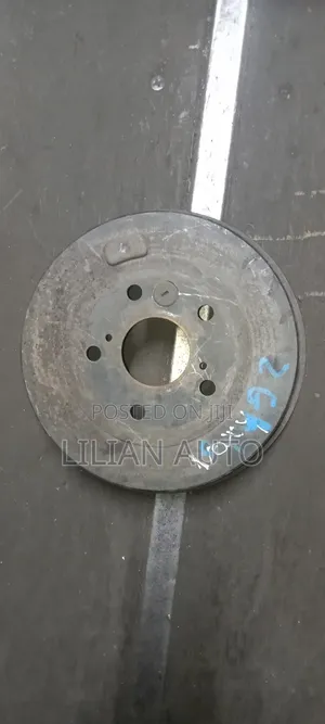 Toyota Voxy Rear Drum