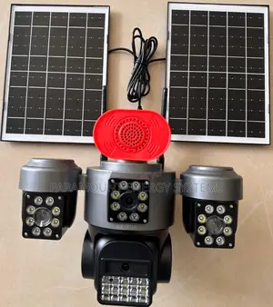 V780. 4 Lens 4G Solar CCTV With Flood Lights