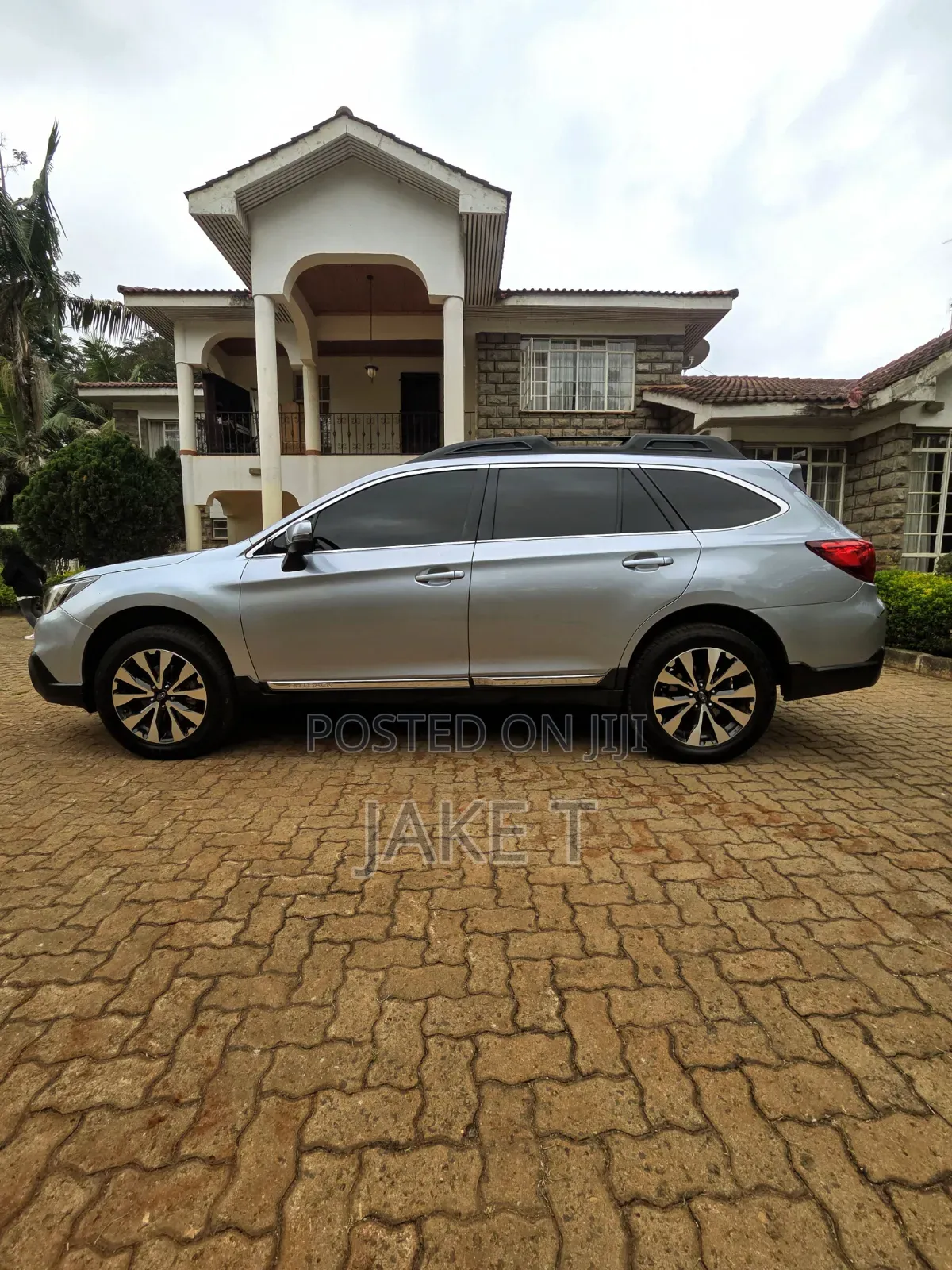 Subaru Outback 2017 Silver