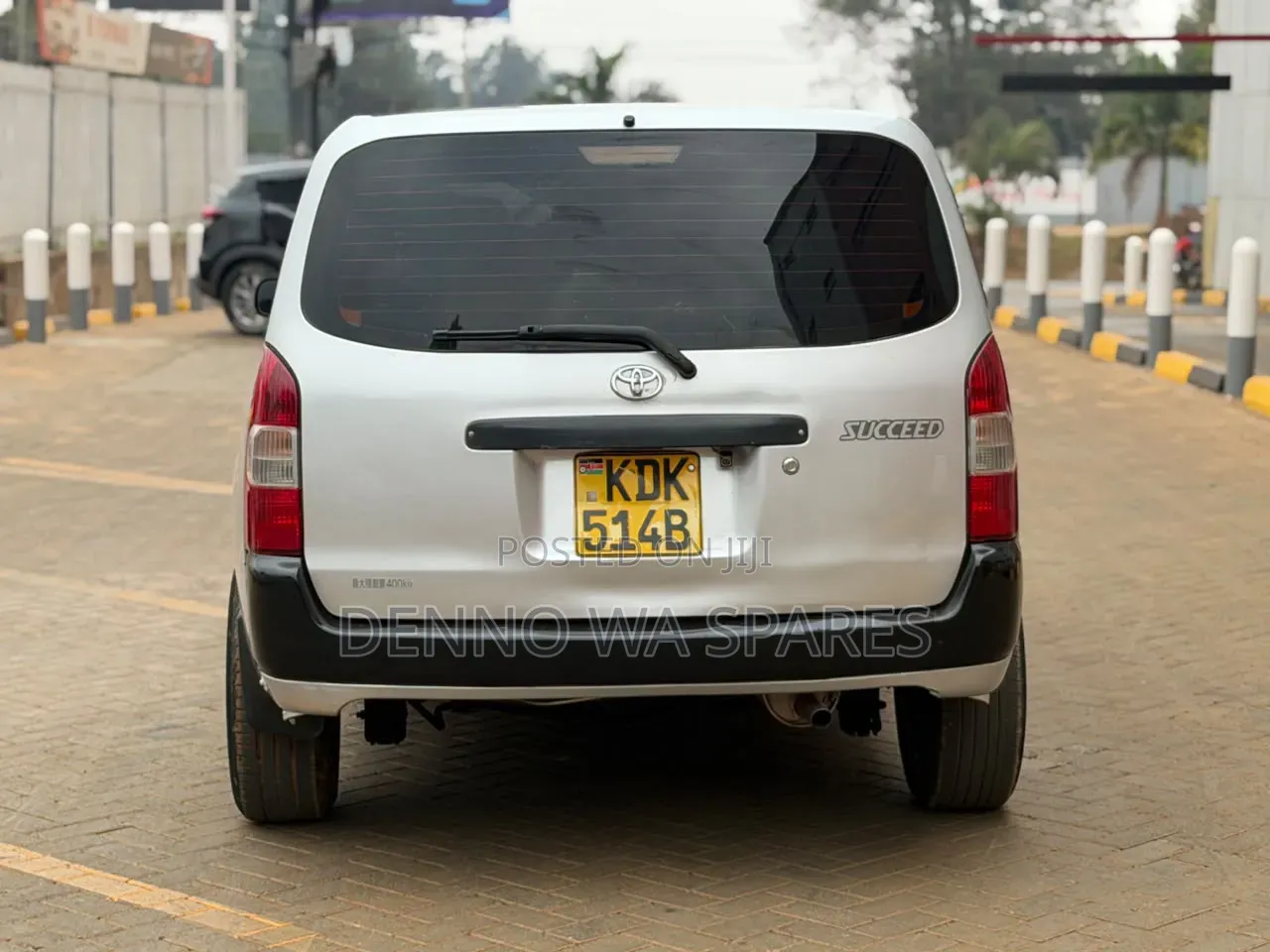 Toyota Probox 2016 Silver