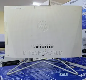 Desktop Computer HP 200 G4 22 All-in-One 8GB Intel Core i5 SSD 256GB