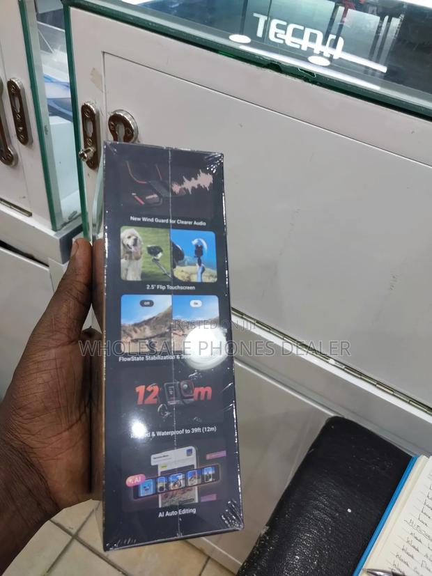Insta 360 Ace Pro 2  - thumbnail 2