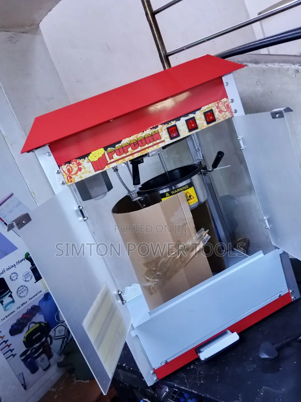Industrial Popcorn Machine