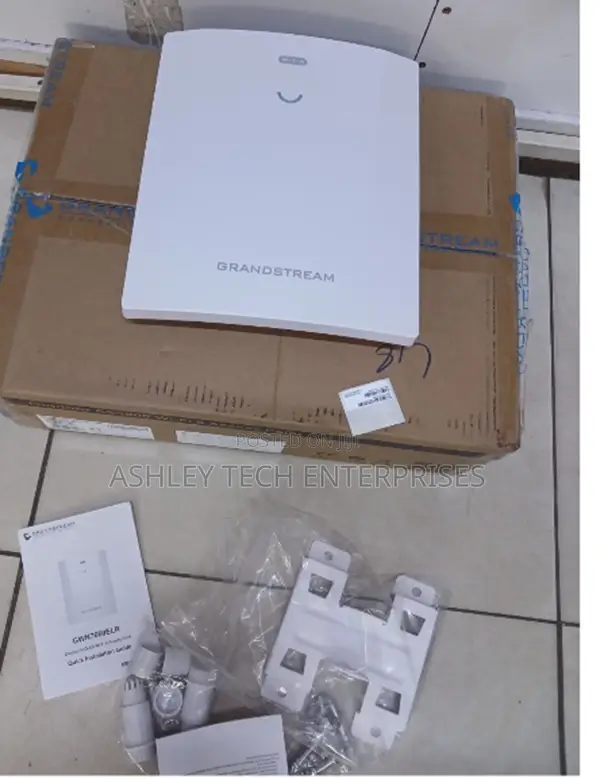 MaxSpeed Grandstream GWN7660ELR – Outdoor Gigabit WiFi
