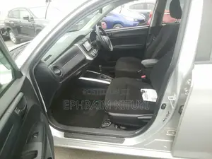Toyota Corolla Fielder 2021 Silver