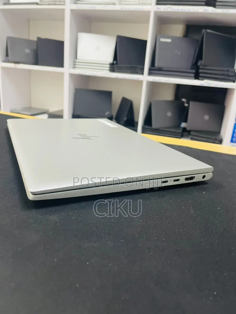 Laptop HP EliteBook 830 G8 8GB Intel Core i5 SSD 256GB