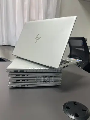 Laptop HP EliteBook 830 G8 8GB Intel Core i5 SSD 256GB