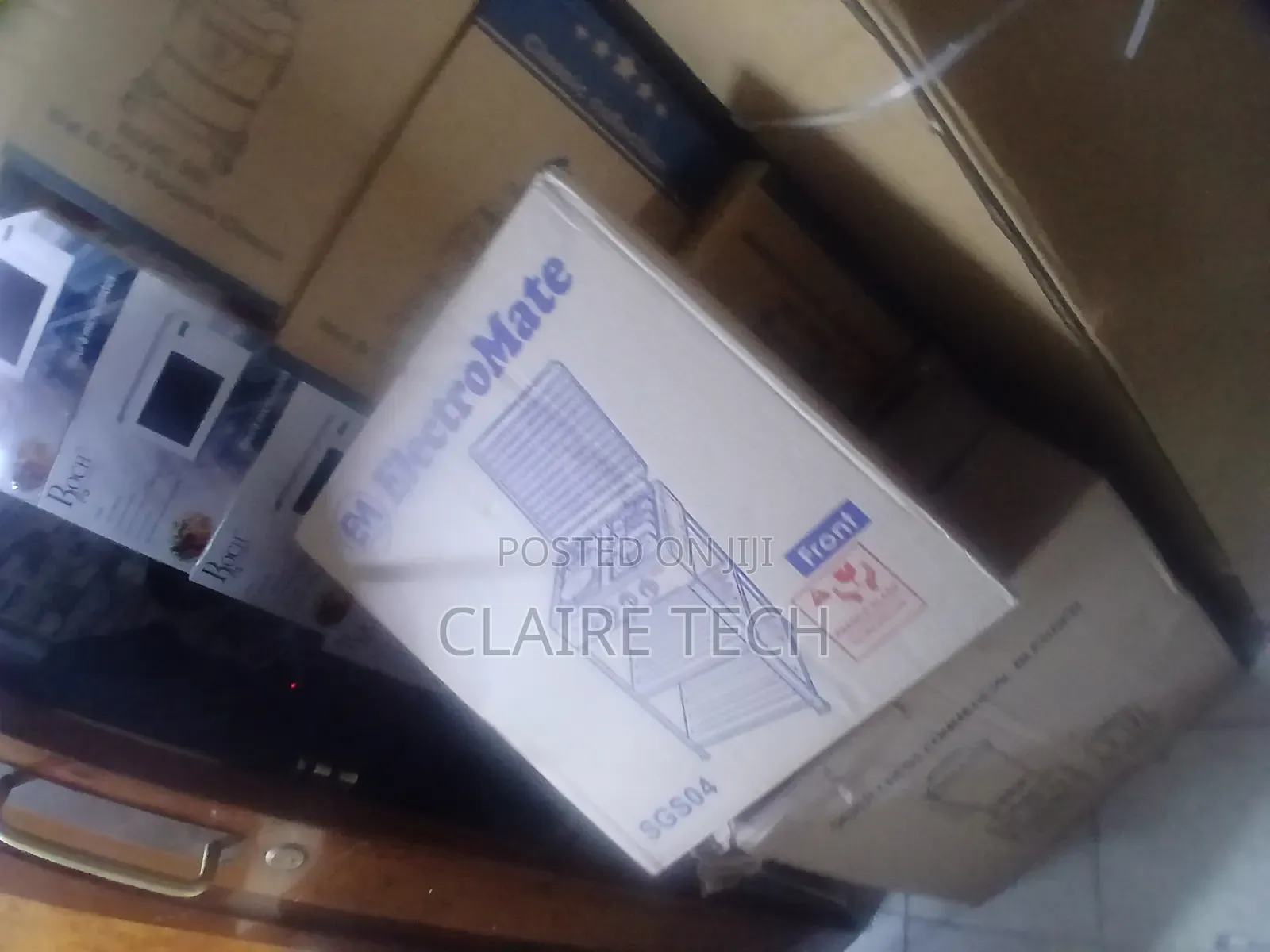 Electromate 3+1 Kitchen Cooker With Built-in Storage Shelves
