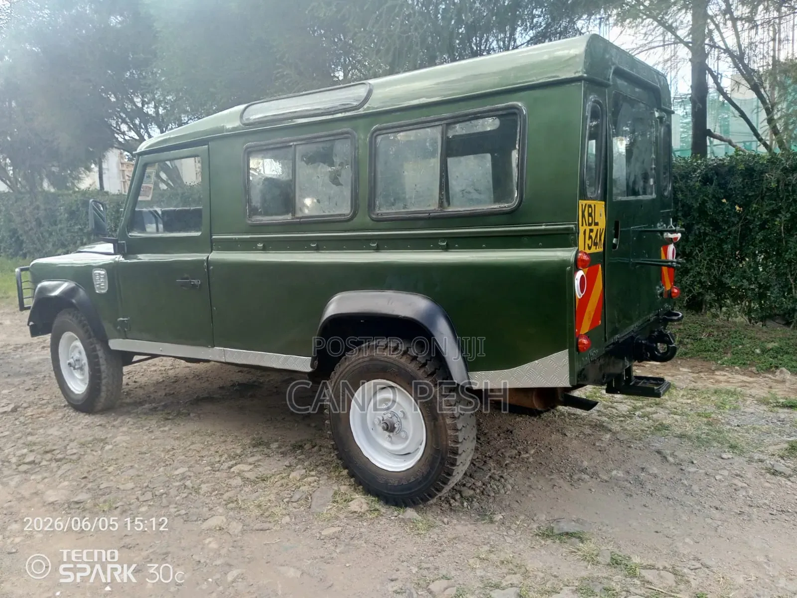 Land Rover Defender 2010 Green