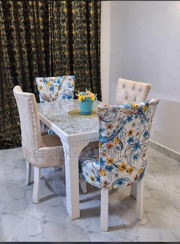 Dinning 4 Seater - thumbnail 2