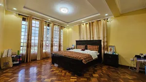 5bdrm Maisonette in Kerarapon Drive for sale
