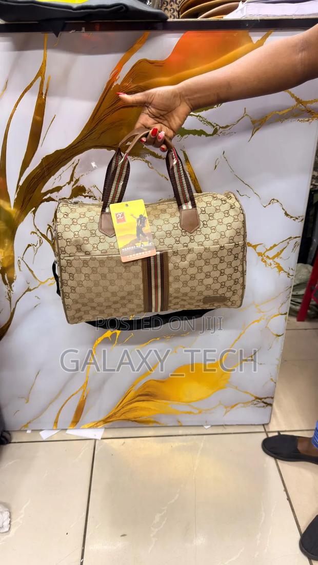 Sports Duffle Bag - thumbnail 4