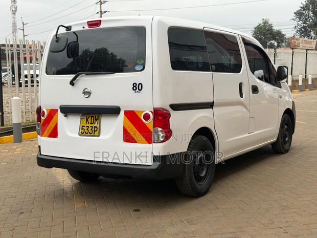 Nissan NV200 2015 White - thumbnail 6
