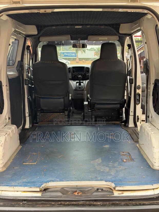 Nissan NV200 2015 White - thumbnail 8