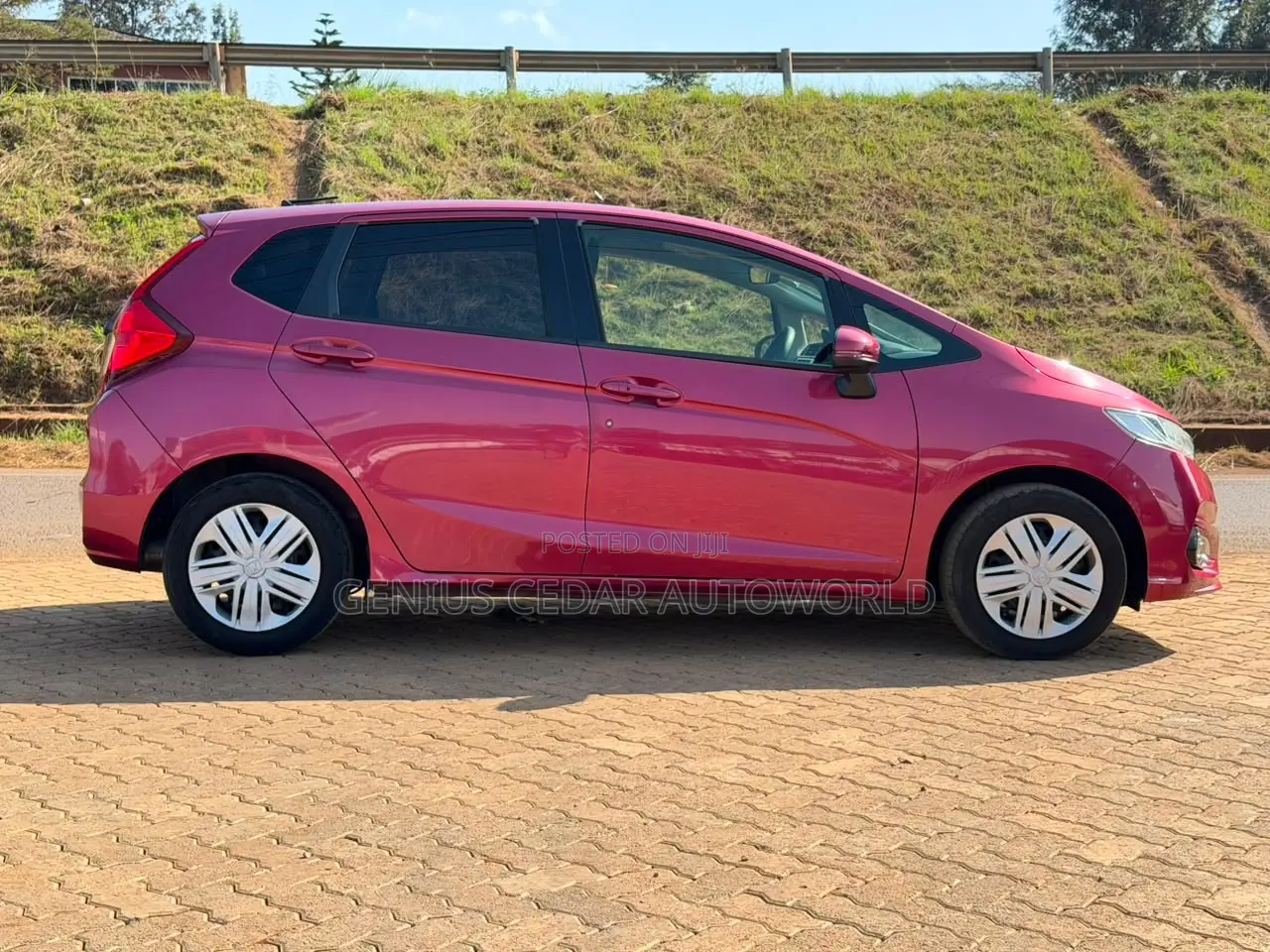 Honda Fit 2019 Maroon