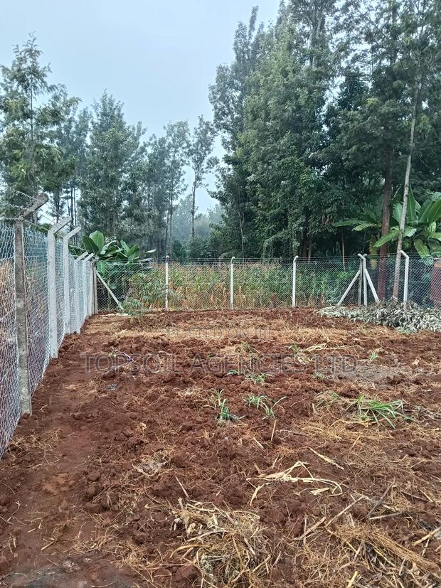 Concrete Fencing Post Supply and Fix - thumbnail 2