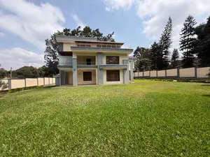 5bdrm Villa in Rosslyn for sale