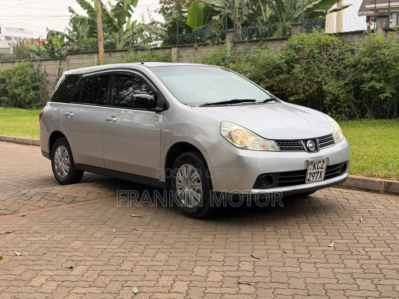Nissan Wingroad 2013 Silver