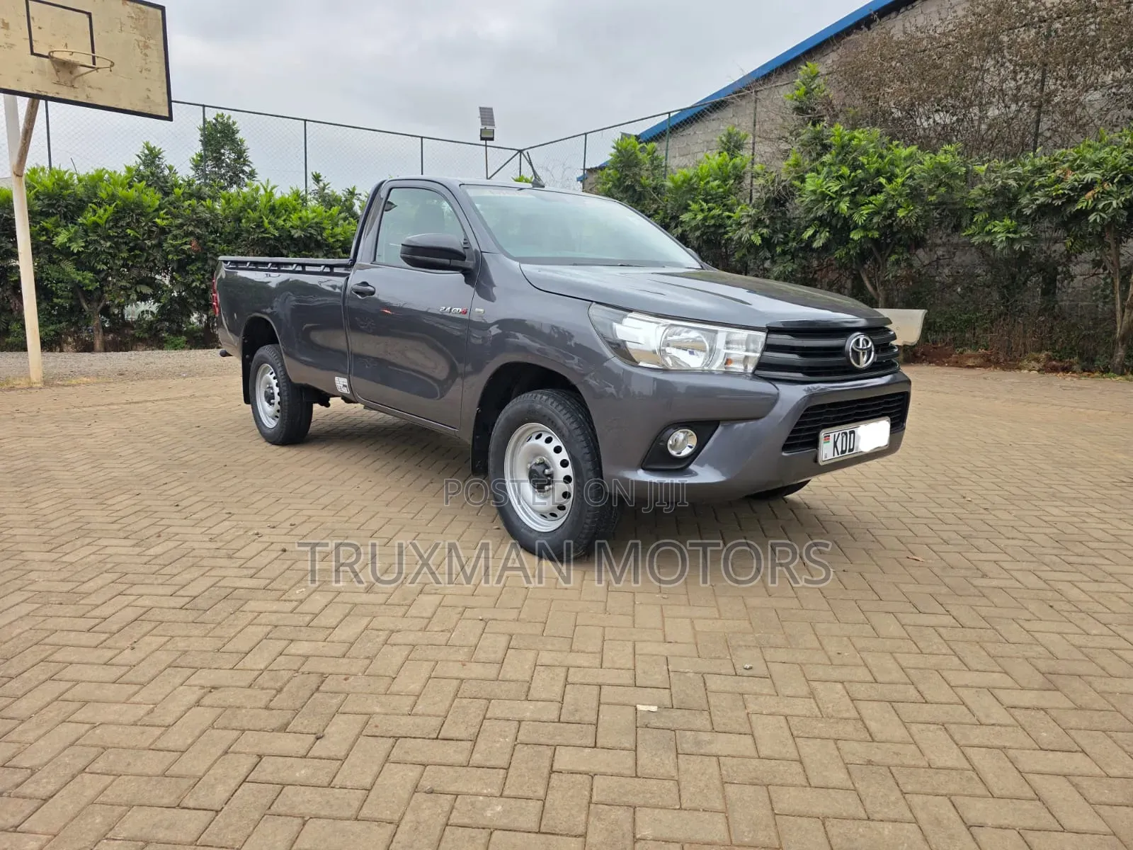 Toyota Hilux 2021 Gray