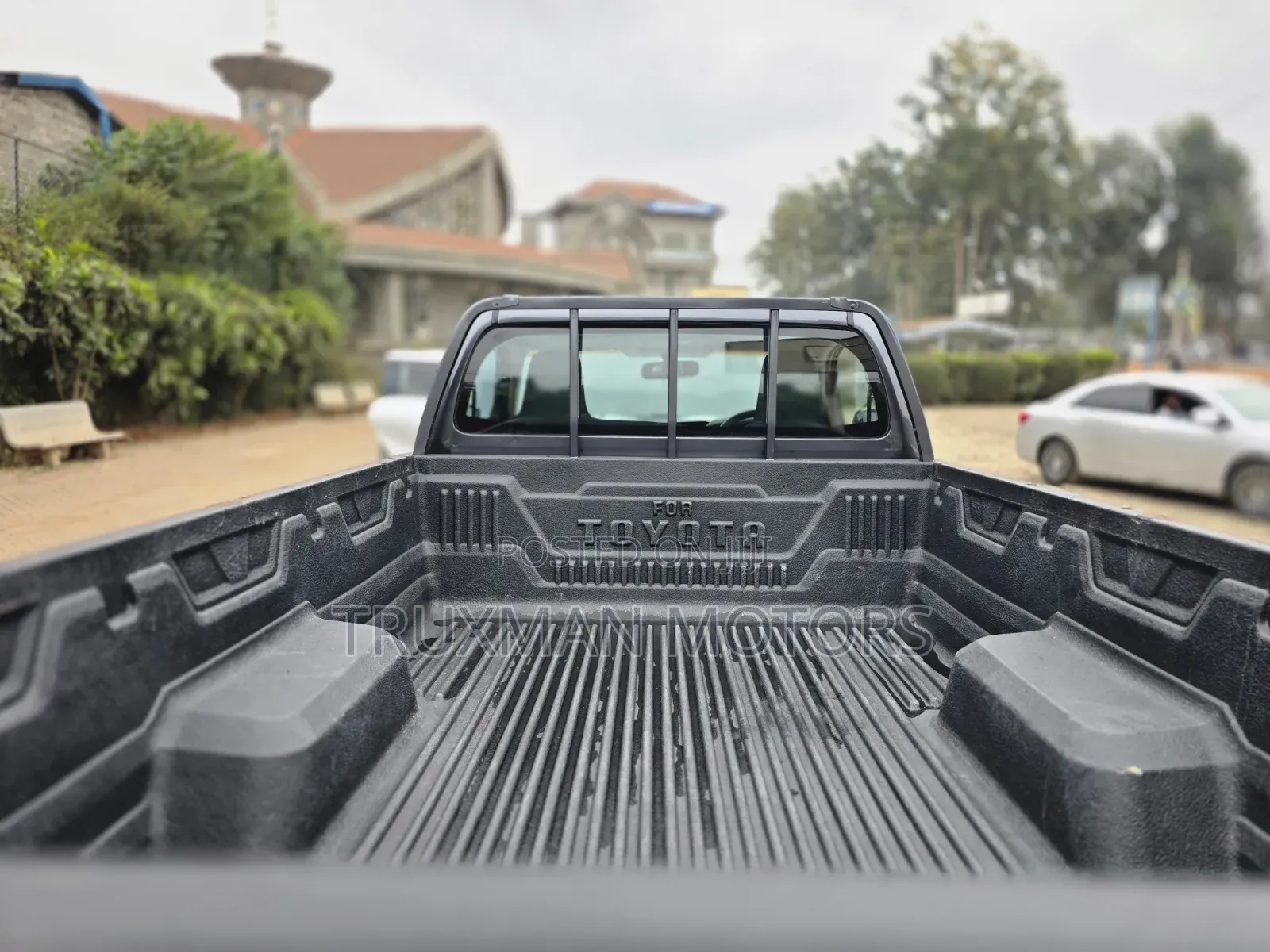 Toyota Hilux 2021 Gray