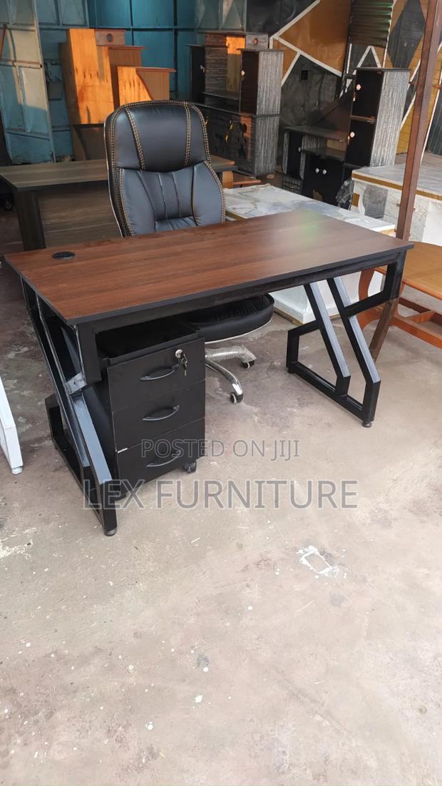 M987 Office Table, Office Chair and 3drwer - main view