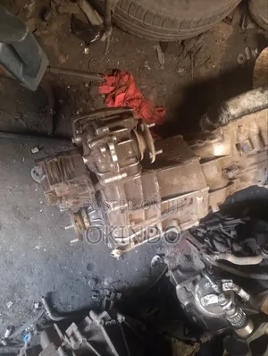 Toyota 3RZ Gearbox