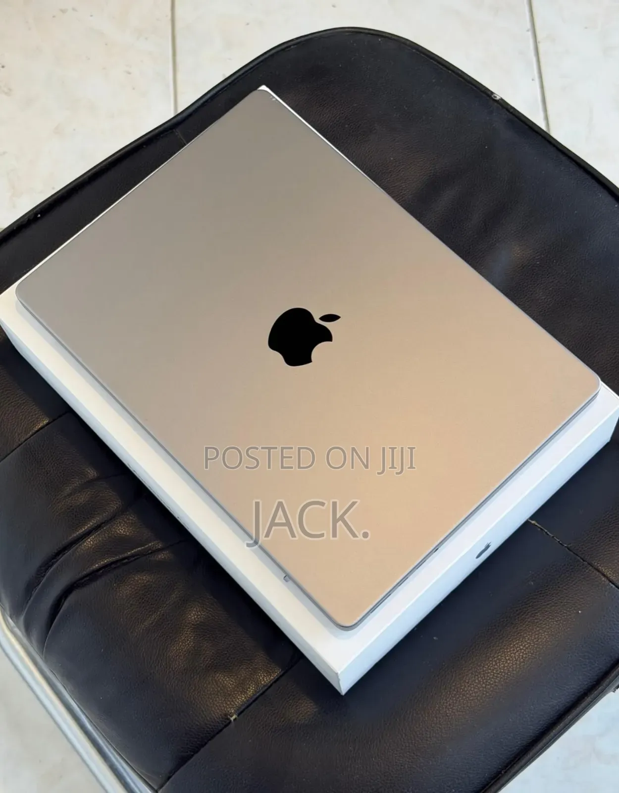 Laptop Apple MacBook Pro 2021 M1 32GB Apple M1 Pro SSD 1T