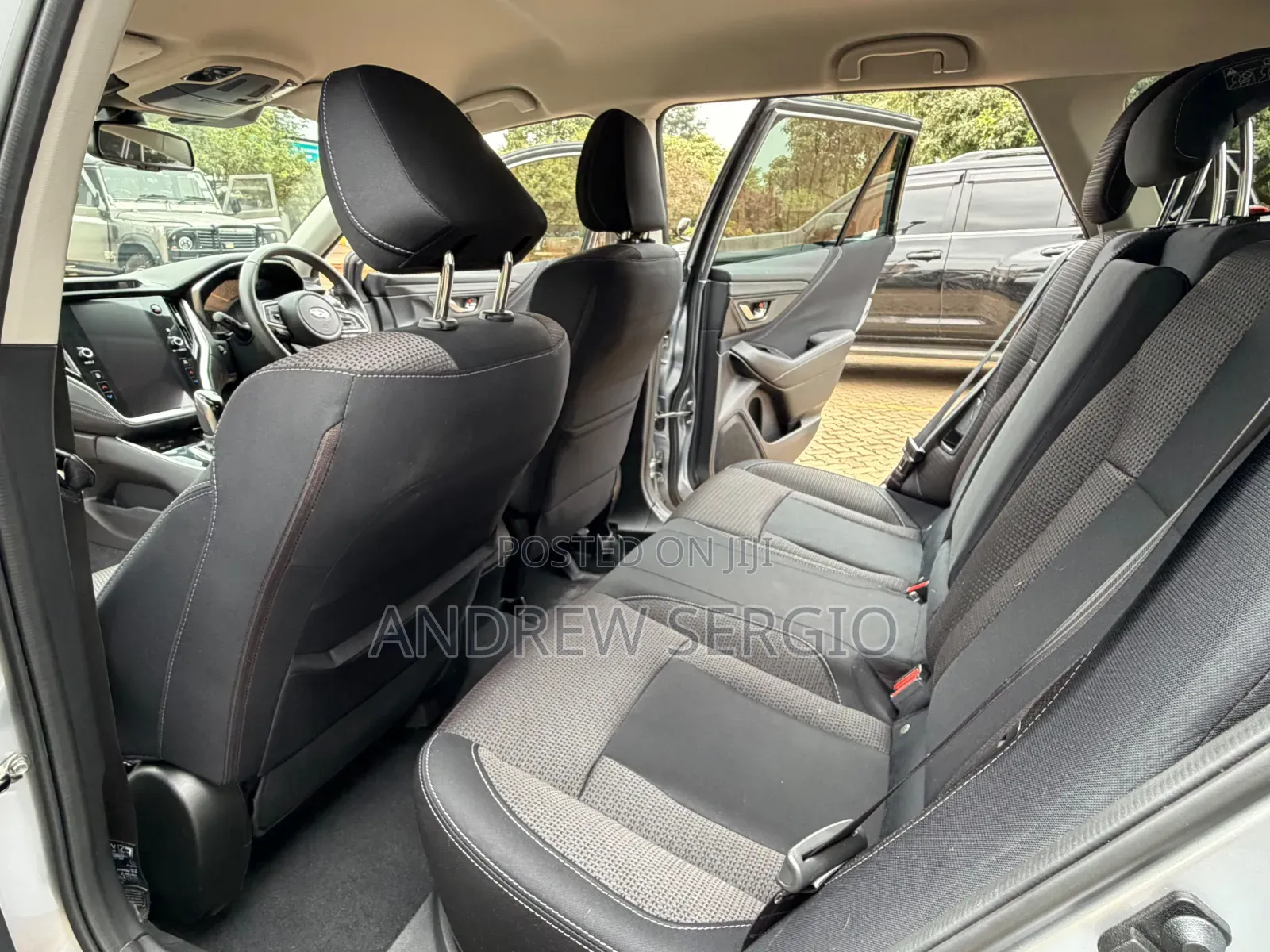 Subaru Outback 2021 Silver