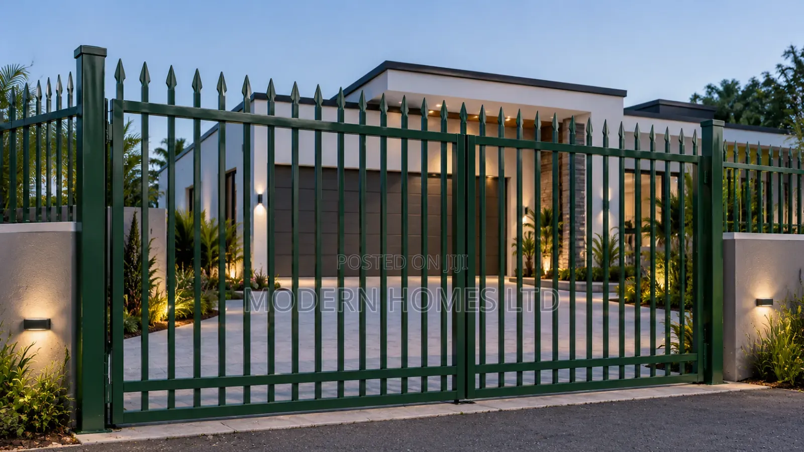 Heavy-Duty Palisade Gate - Secure, Stylish Built to Last