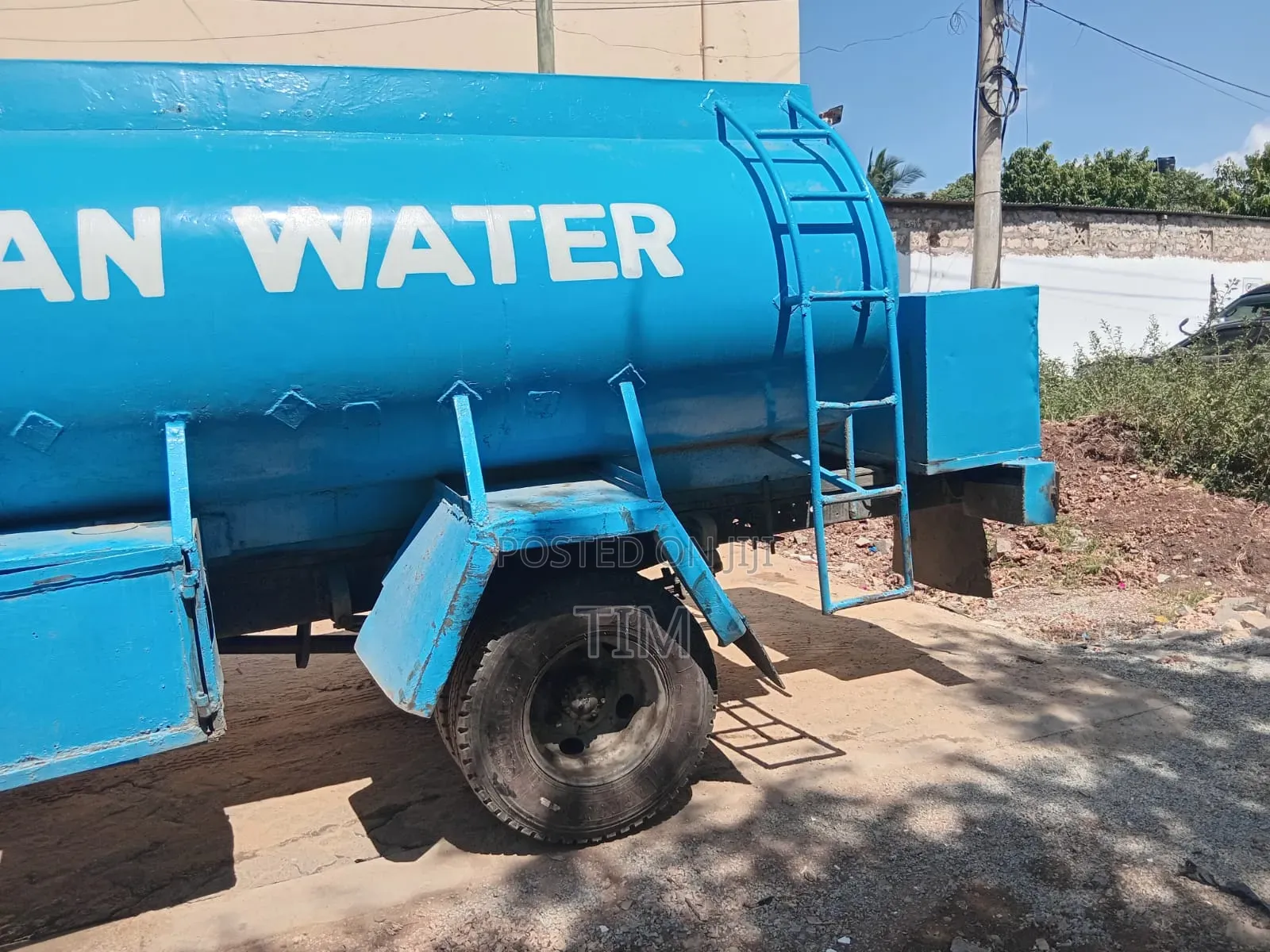 Mitsubishi Canter Water Boozer