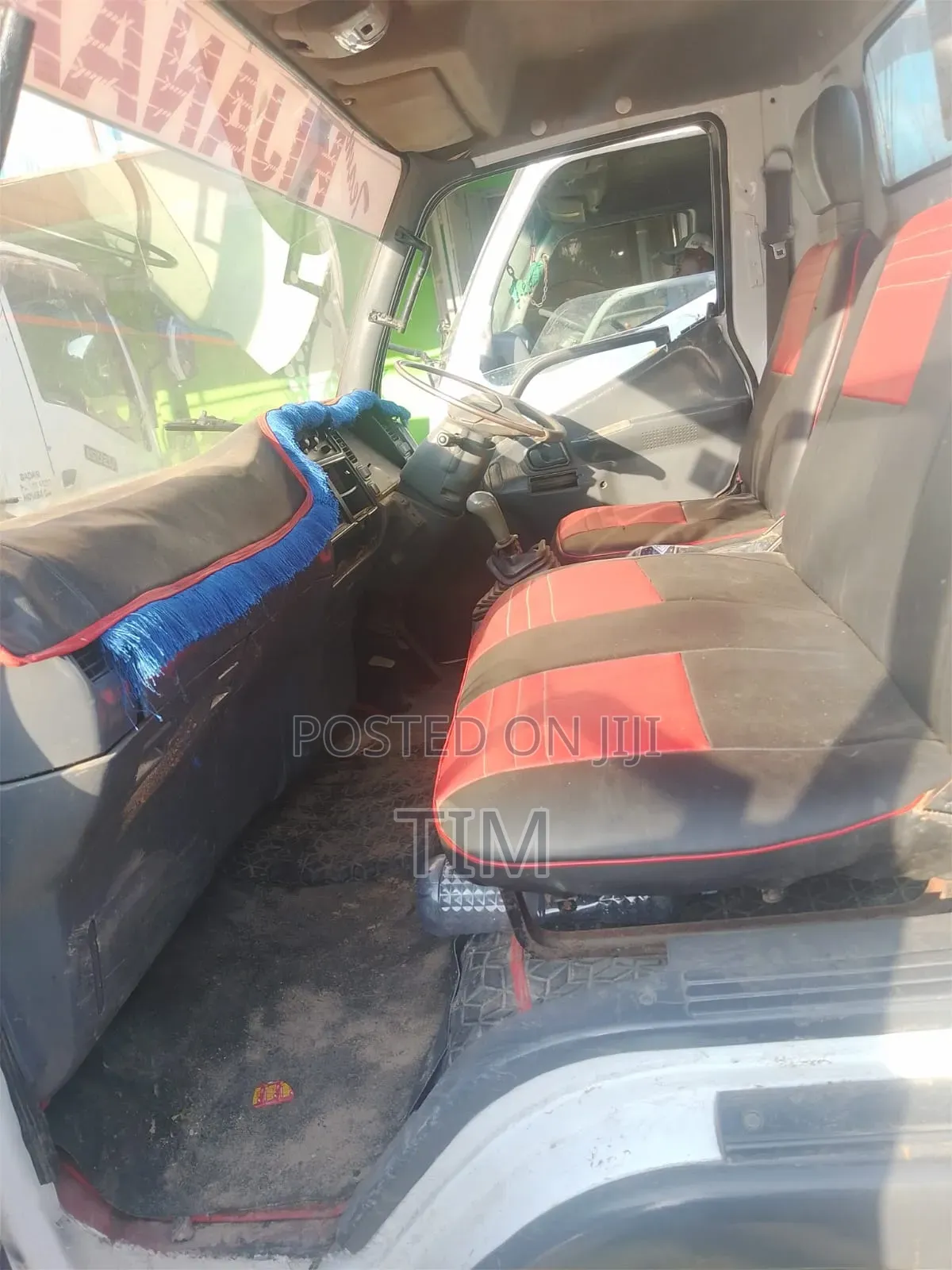 Mitsubishi Canter Water Boozer