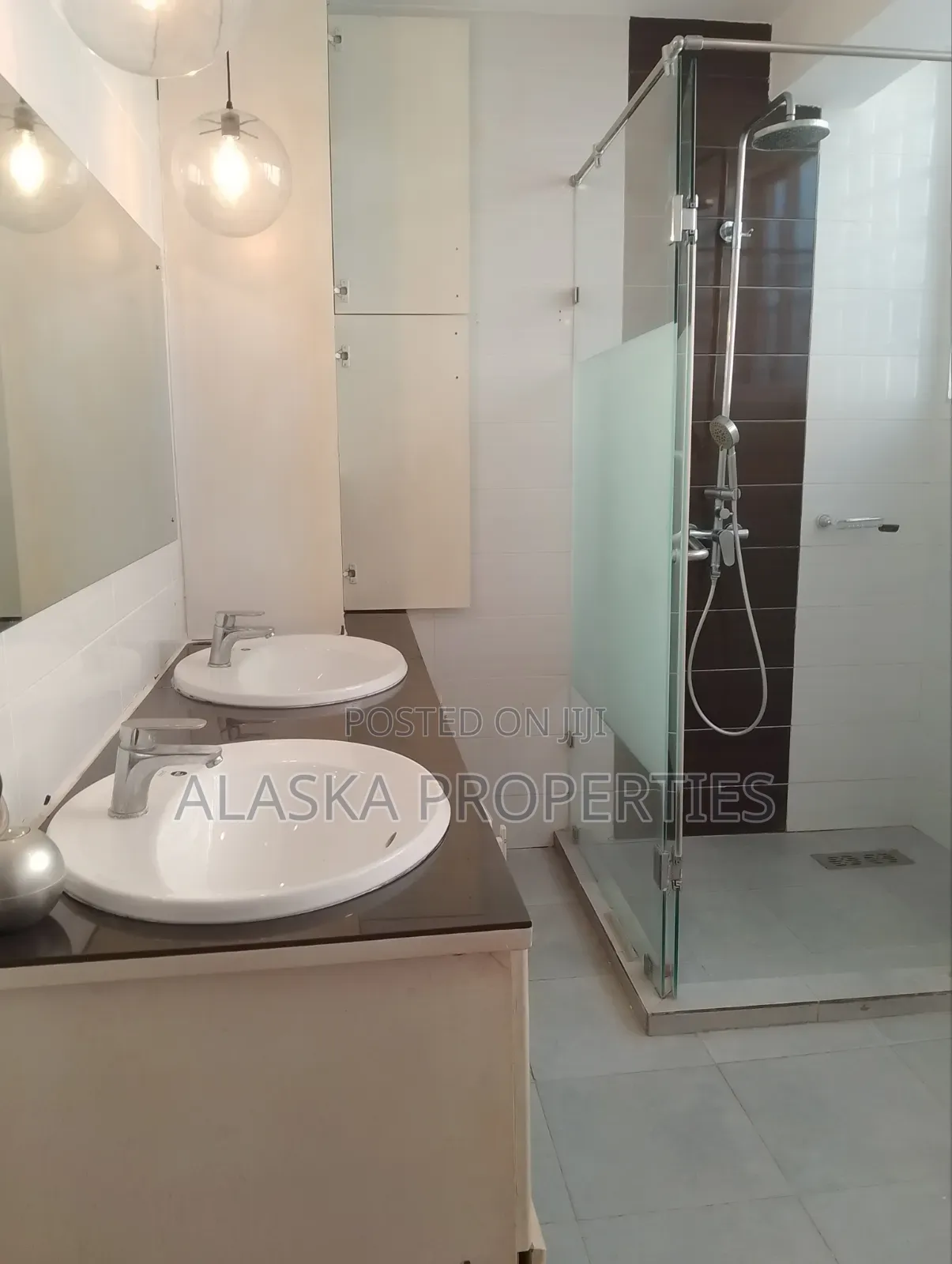 6bdrm Mansion in Nyali Estate for sale