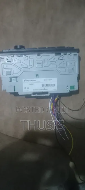 Pioneer MVH-S125UI Car Radio System