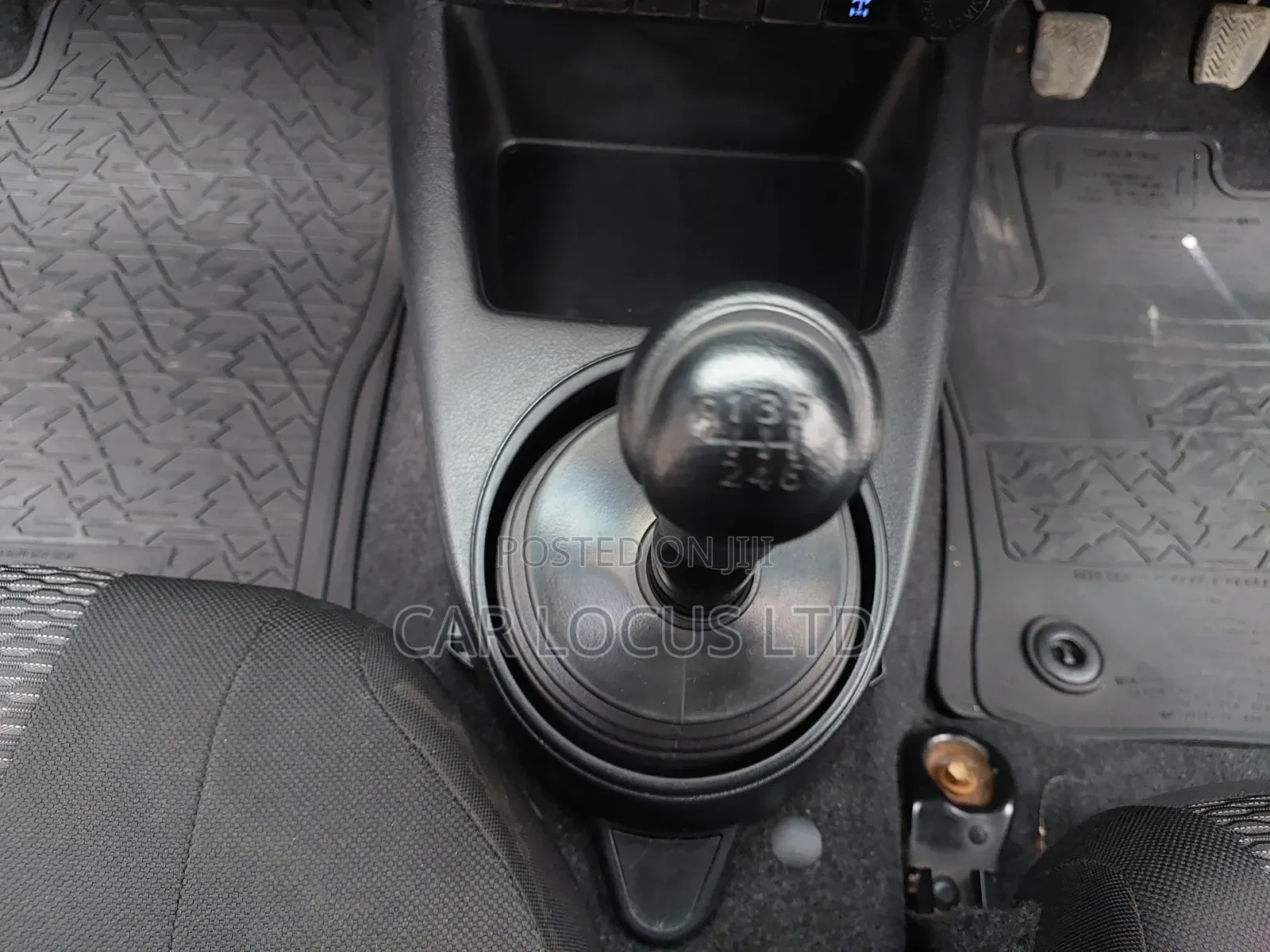 Toyota Hilux 2021 Gray