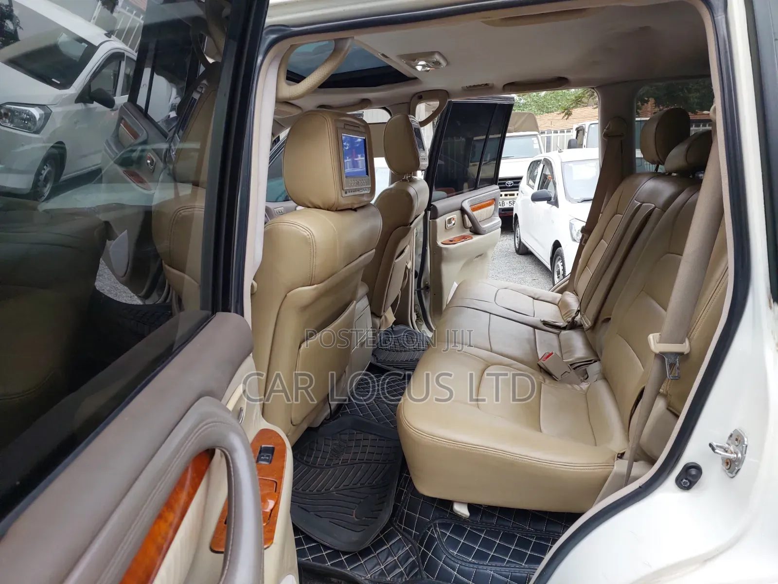 Toyota Land Cruiser 2005 Pearl