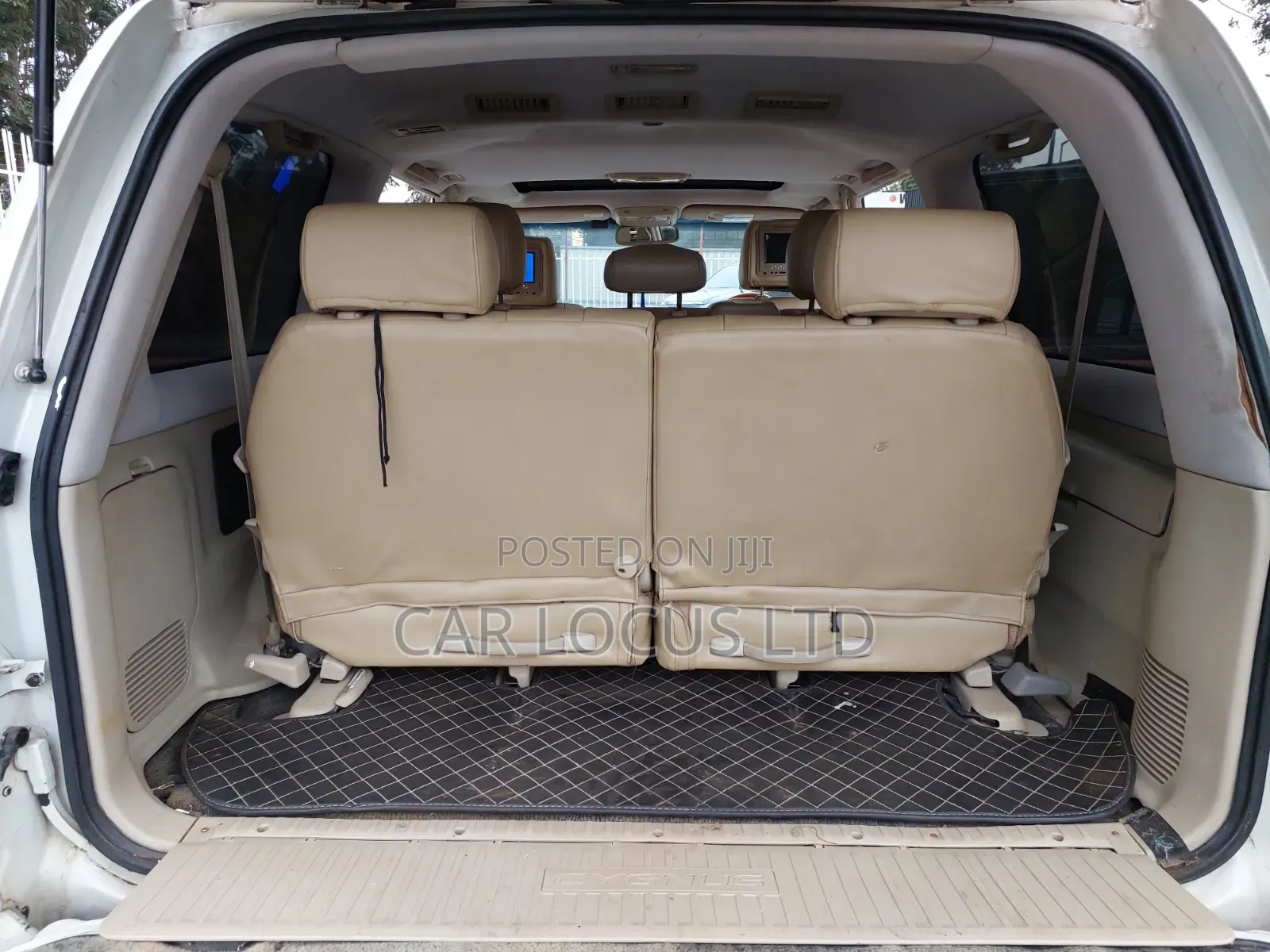 Toyota Land Cruiser 2005 Pearl