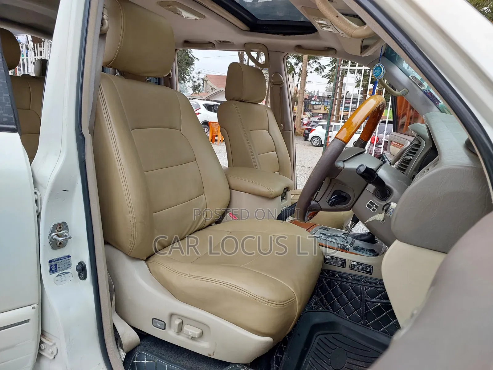 Toyota Land Cruiser 2005 Pearl