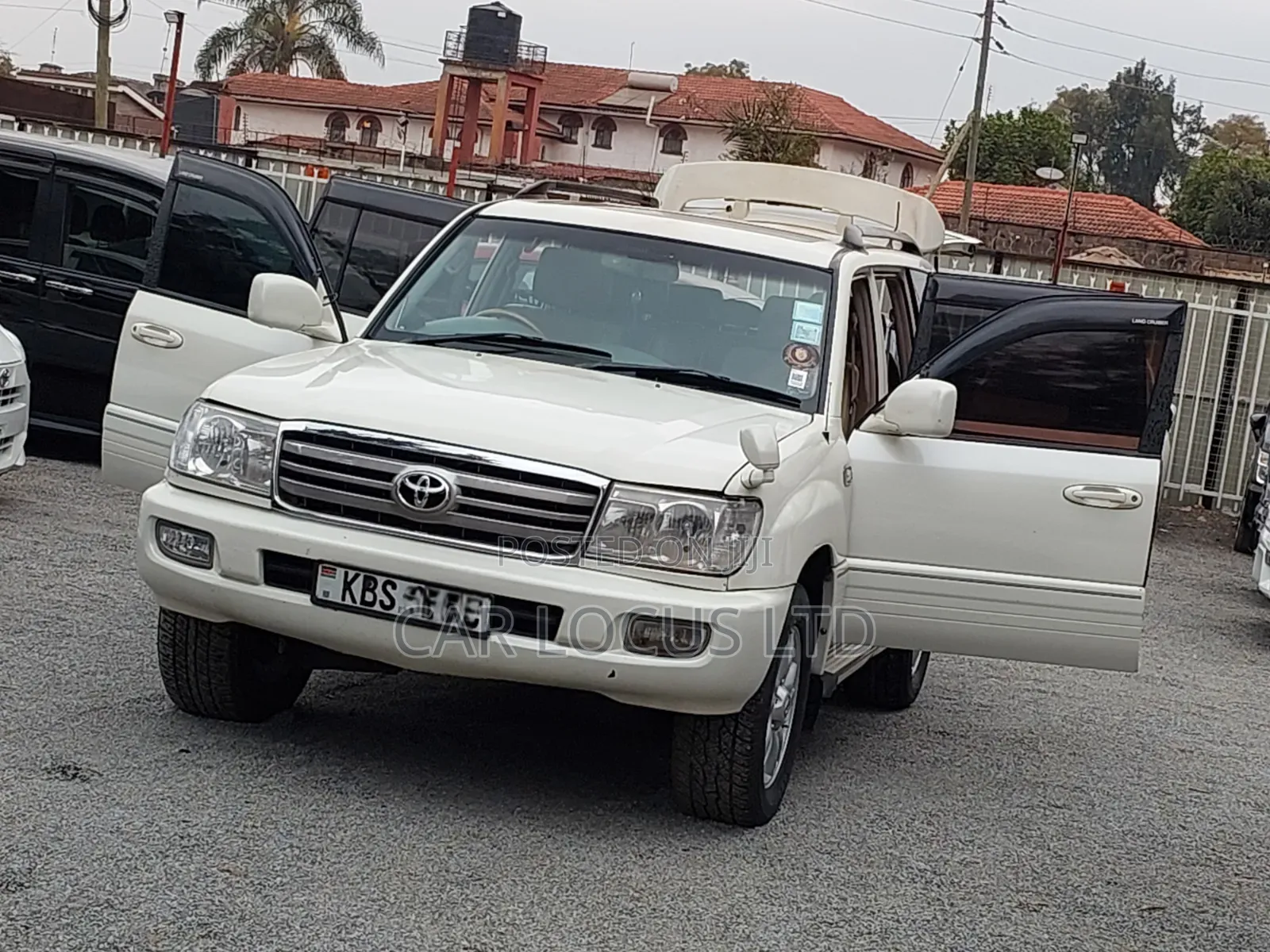 Toyota Land Cruiser 2005 Pearl