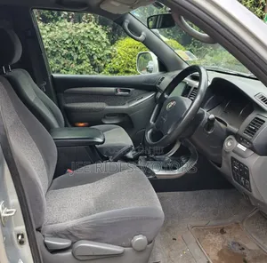 Toyota Land Cruiser Prado 2008 Silver