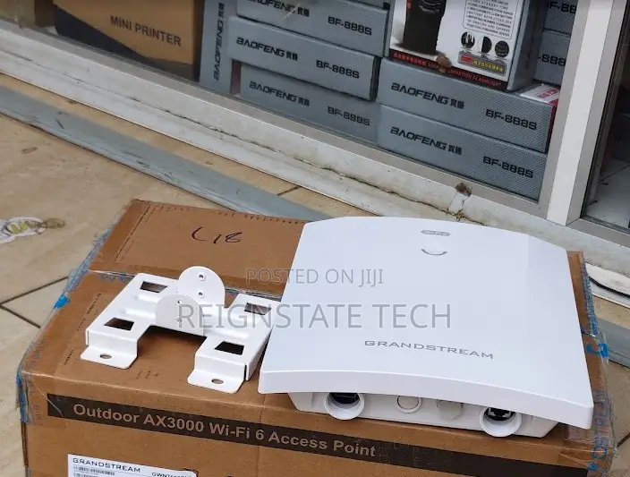 Grandstream Gwn7630lr Dual-Band Outdoor Wireless Access Point